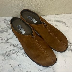 Munro‎ Brown Suede Mules Size 7